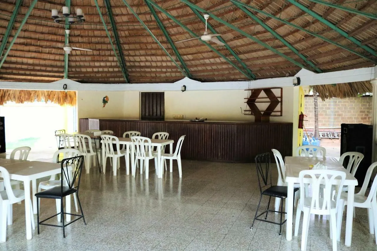 Hotel Villas Del Mar Pedernales 3*,